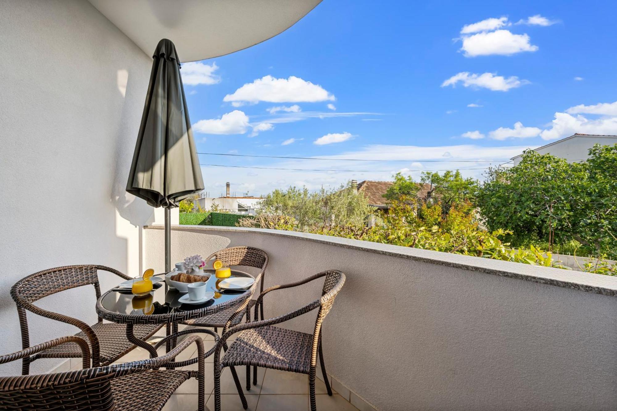 Aquarius Apartments - Beachside With Heated Pool Vodice Szoba fotó